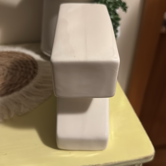 Ceramic Letter Z Decor - Picture 7 of 8